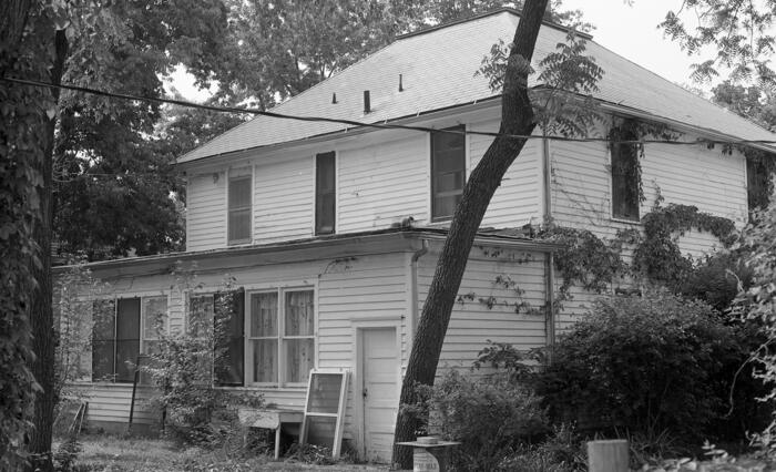 1127 Laramie Street, Manhattan, Kansas