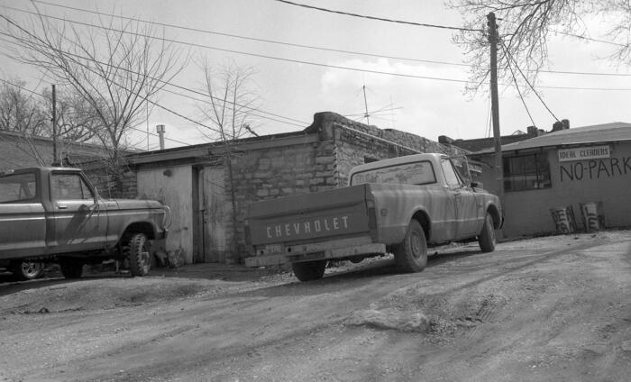 81-012 1204-1206 Moro