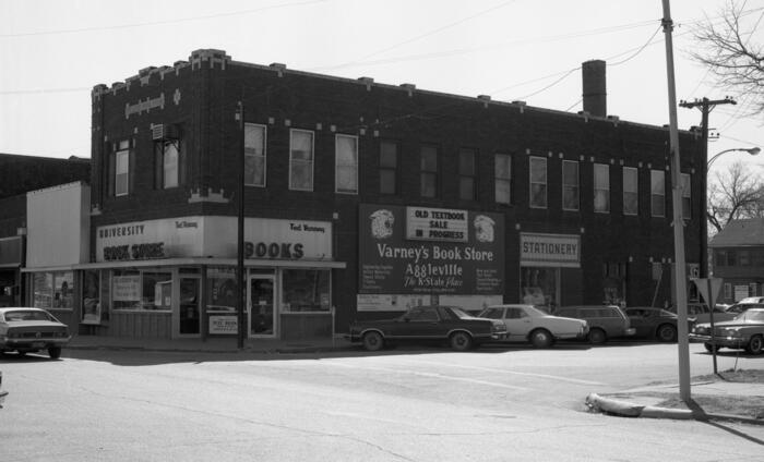 623 N Manhattan Avenue, Manhattan, Kansas