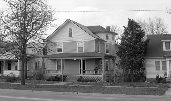 1116a Bluemont Avenue, Manhattan, Kansas