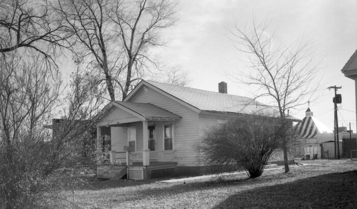 309 Kearney Street, Manhattan, Kansas