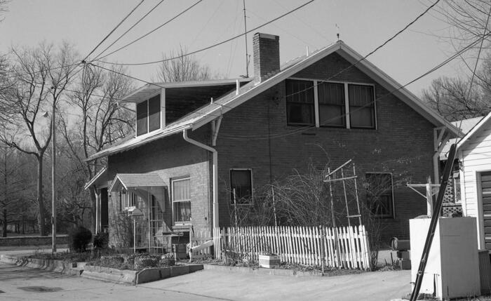 914 N Manhattan Avenue, Manhattan, Kansas