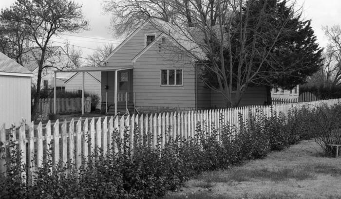 95-030 710 Thurston