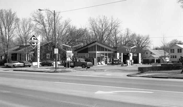 1531 Poyntz Avenue, Manhattan, Kansas