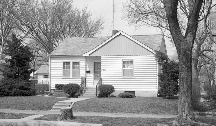 118-003 1320 Houston