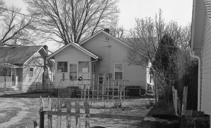 121-011 1614 Houston