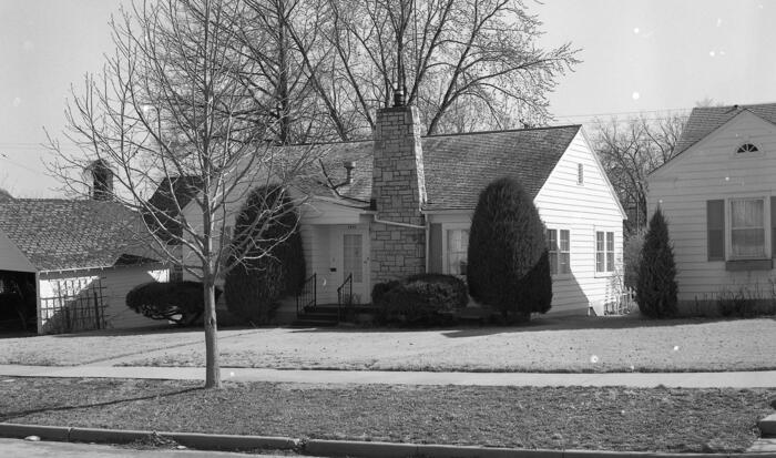125-033 1713 Humboldt