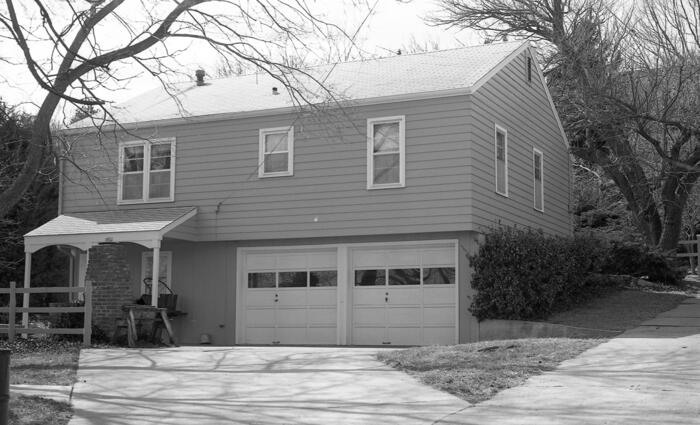 210 N Delaware Avenue, Manhattan, Kansas