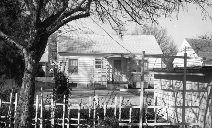 125-043 1715 Humboldt