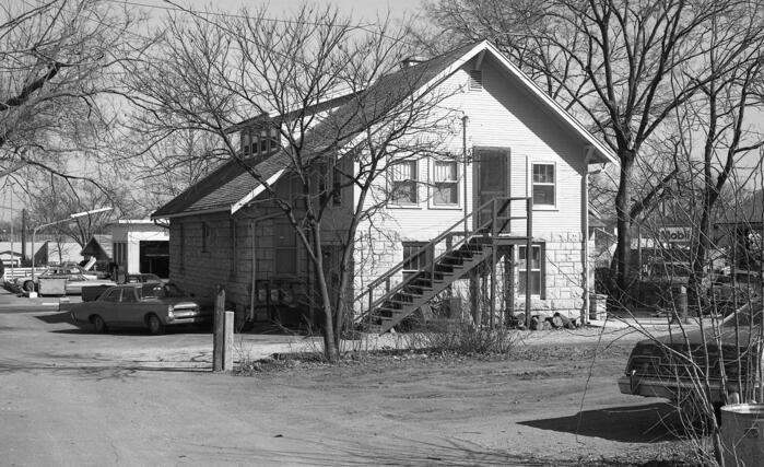 109 N 17th Street, Manhattan, Kansas