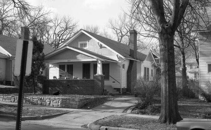 1632 Leavenworth Street, Manhattan, Kansas