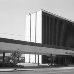 727 Poyntz Avenue, Manhattan, Kansas