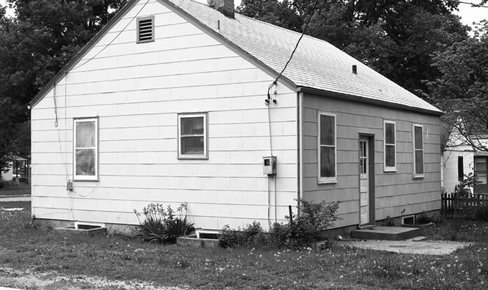 313 S Manhattan Avenue, Manhattan, Kansas