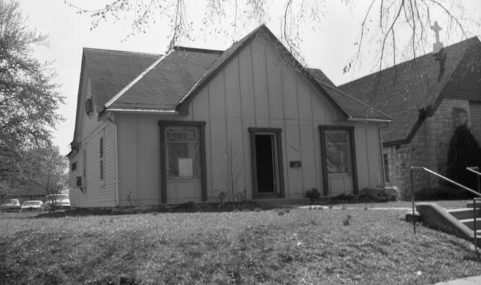 1227 Poyntz Avenue, Manhattan, Kansas