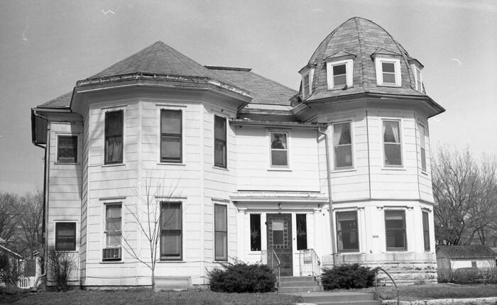 1000 Leavenworth Street, Manhattan, Kansas